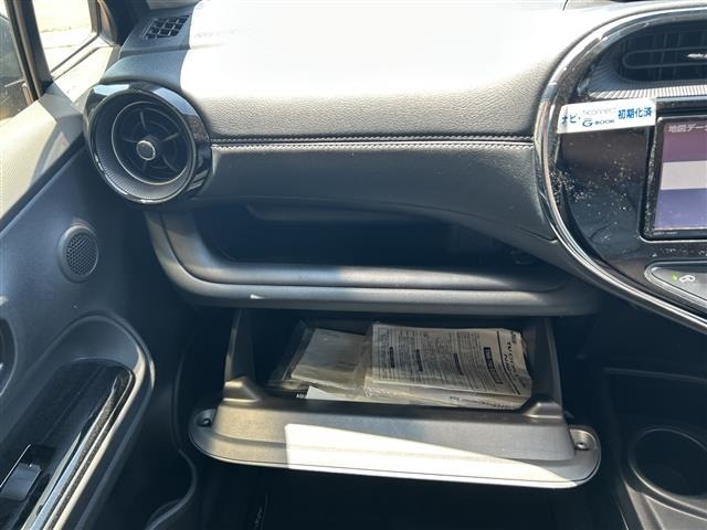 Toyota AQUA 2019 8174554-4
