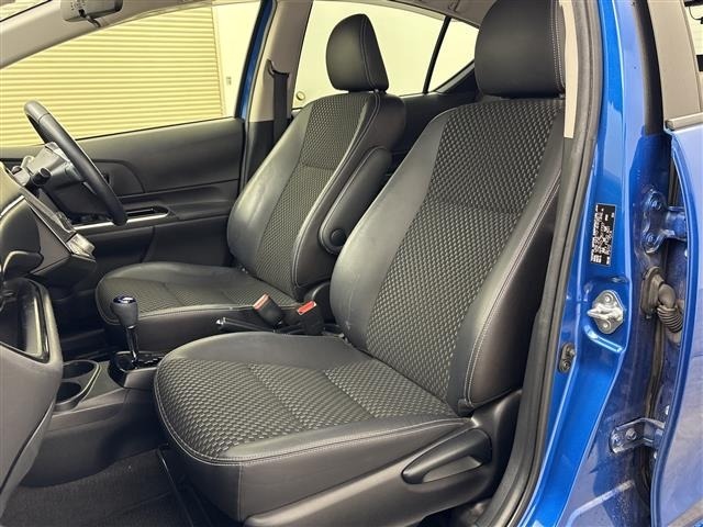 Toyota AQUA 2016 8174555-3