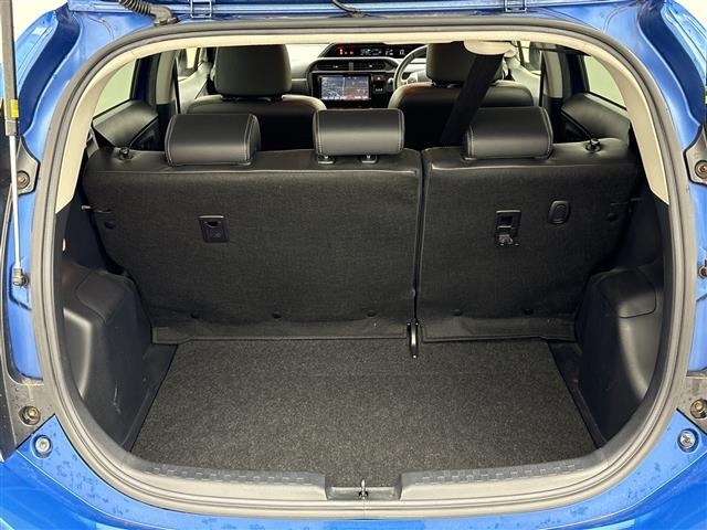 Toyota AQUA 2016 8174555-9