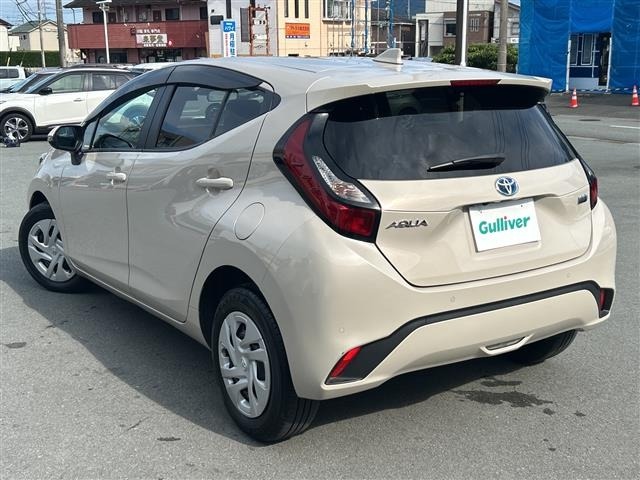 Toyota AQUA 2023 8174556-13