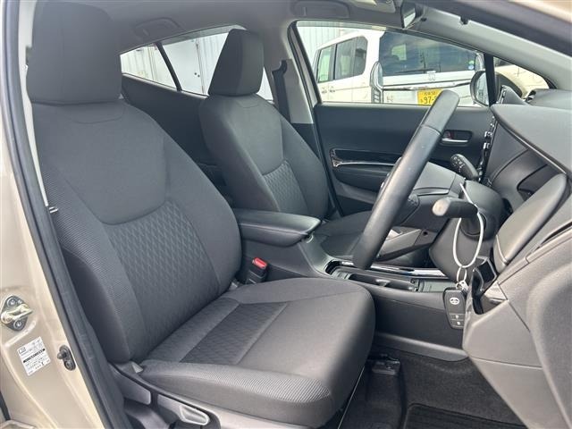 Toyota AQUA 2023 8174556-6
