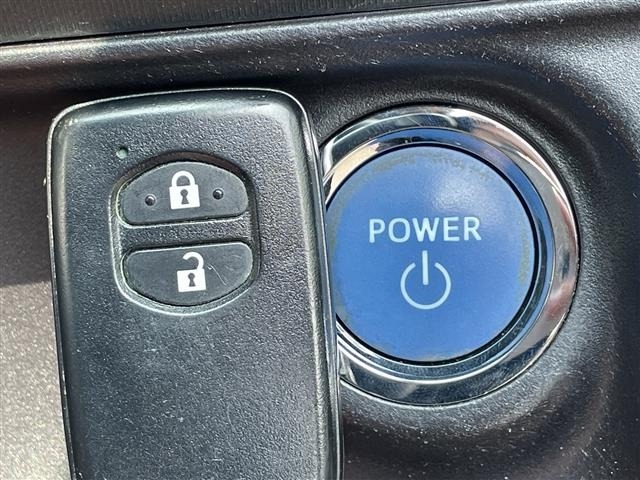 Toyota AQUA 2015 8174563-7