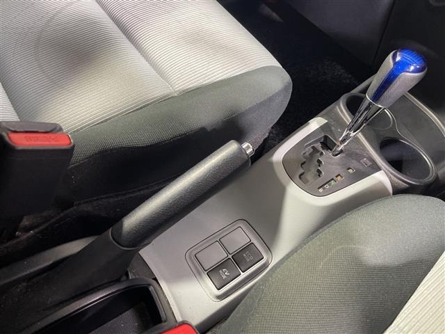 Toyota AQUA 2013 8174564-12