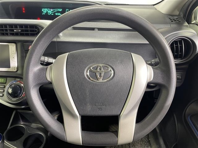 Toyota AQUA 2013 8174564-21