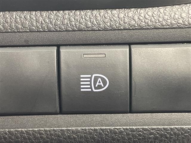 Toyota AQUA 2021 8174565-3