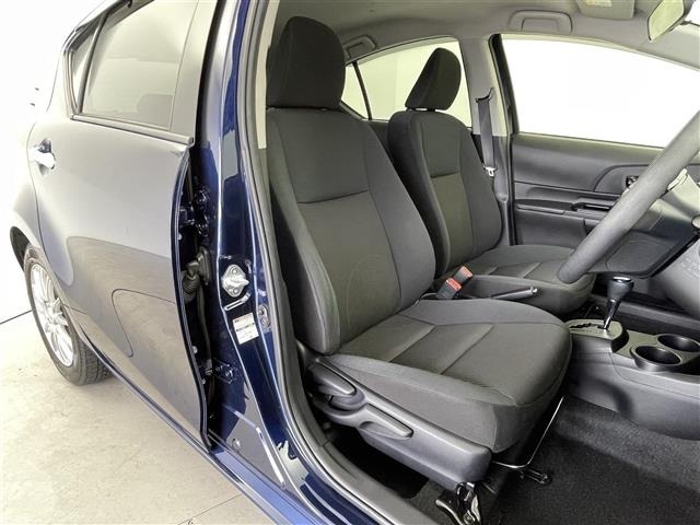 Toyota AQUA 2017 8174574-18