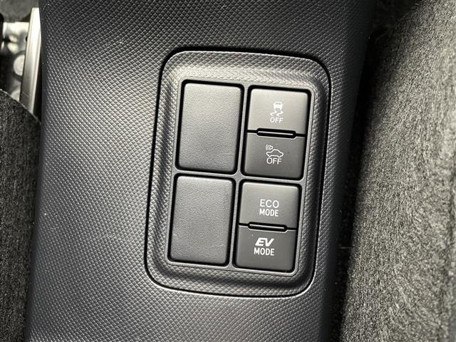 Toyota AQUA 2017 8174574-4