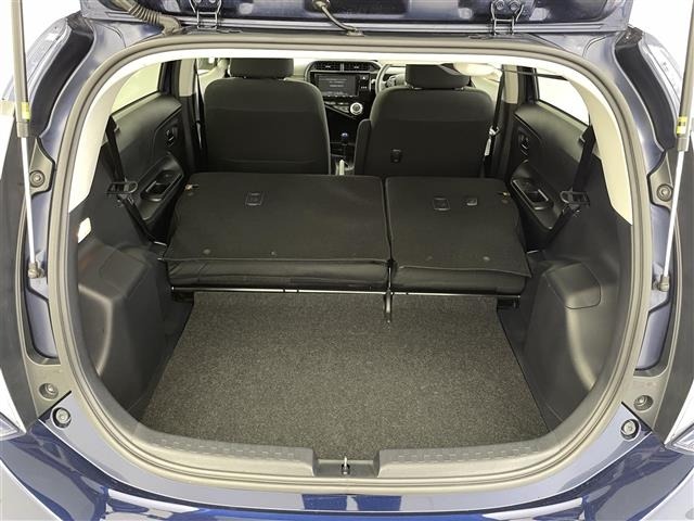Toyota AQUA 2017 8174574-8