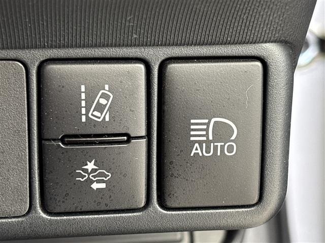 Toyota AQUA 2021 8174575-1