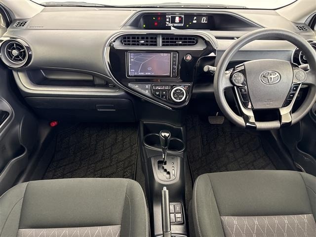 Toyota AQUA 2021 8174575-14