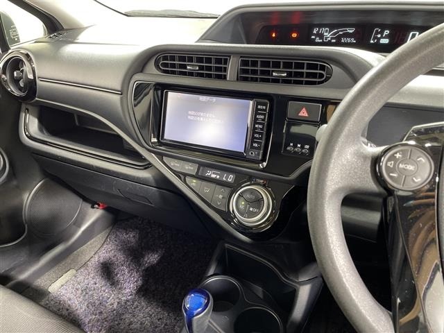 Toyota AQUA 2016 8174576-3