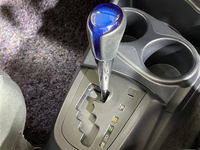 Toyota AQUA 2016 8174576-9