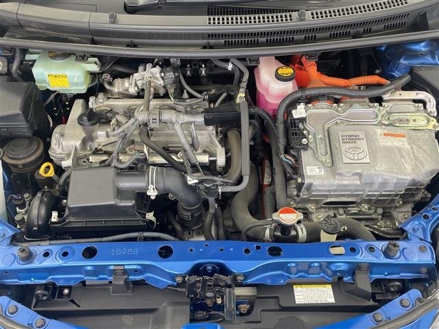Toyota AQUA 2015 8174584-14