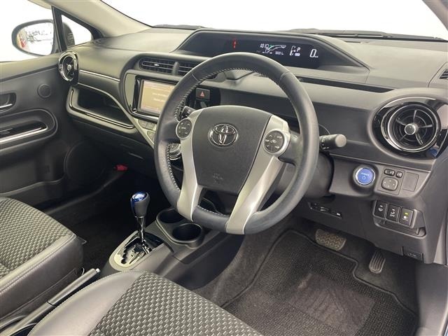 Toyota AQUA 2015 8174584-4