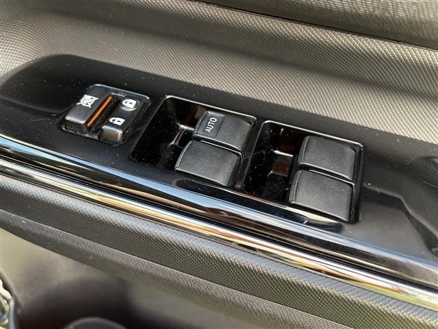 Toyota AQUA 2015 8174598-9