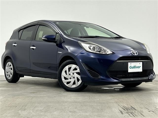 Toyota AQUA 2018 8174599-0