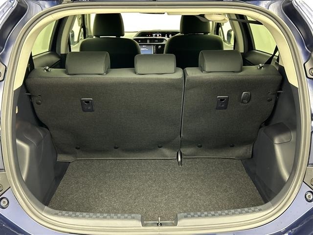 Toyota AQUA 2018 8174599-11