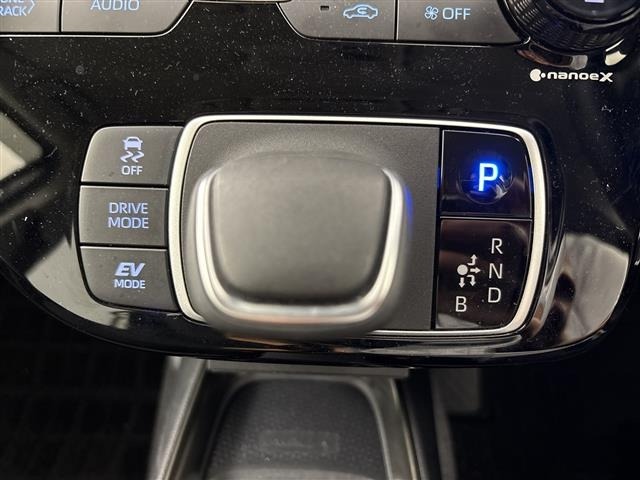 Toyota AQUA 2024 8174612-19