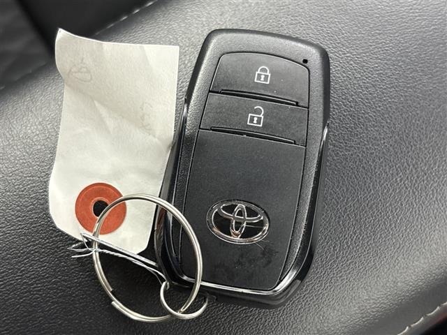 Toyota AQUA 2024 8174612-20