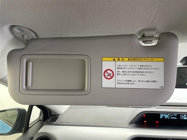 Toyota AQUA 2014 8174613-6