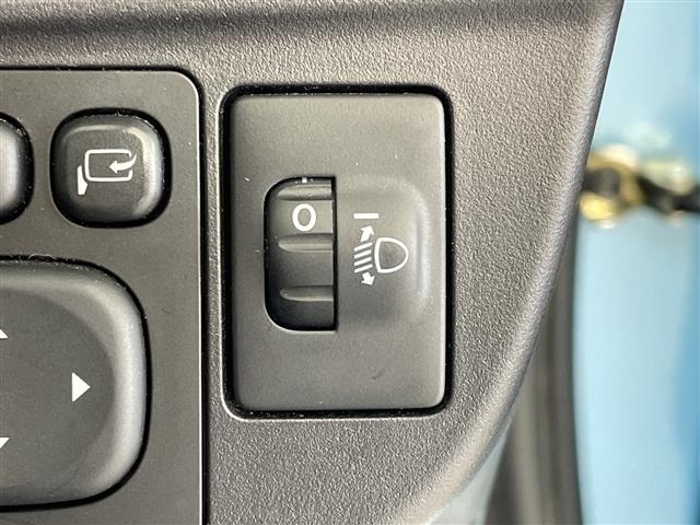 Toyota AQUA 2014 8174613-7