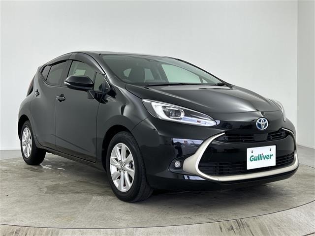 Toyota AQUA 2022 8174621-0