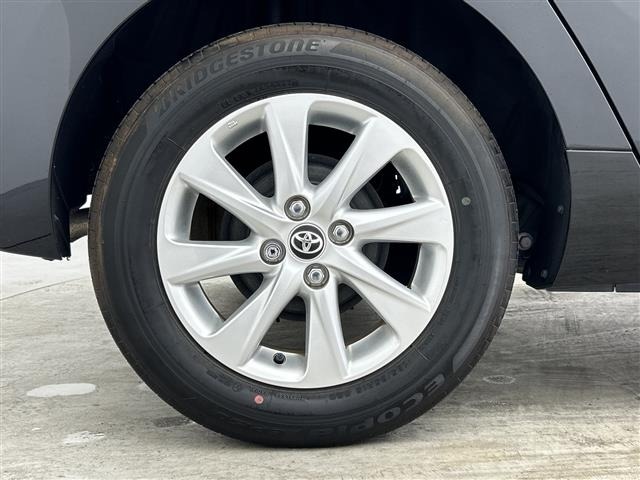 Toyota AQUA 2022 8174621-4