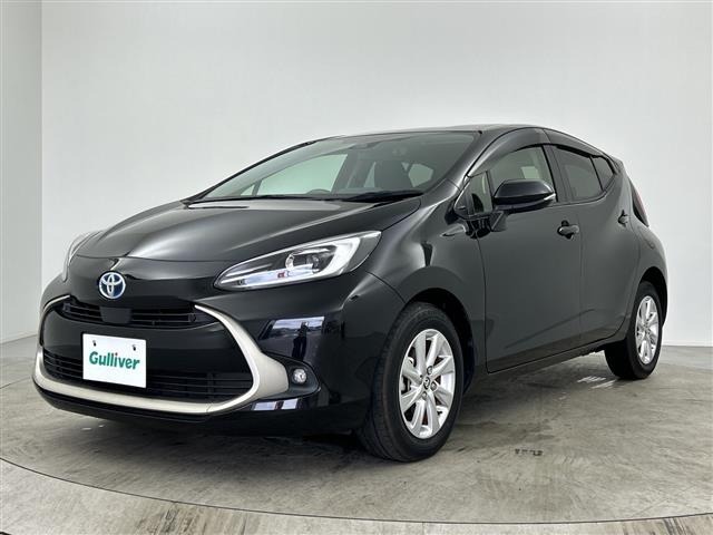 Toyota AQUA 2022 8174621-8