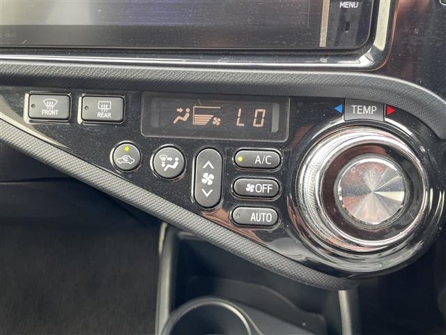 Toyota AQUA 2014 8174629-5
