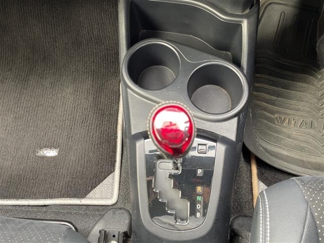 Toyota AQUA 2014 8174629-7
