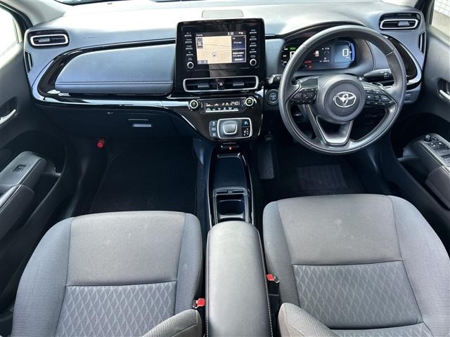 Toyota AQUA 2024 8174632-14