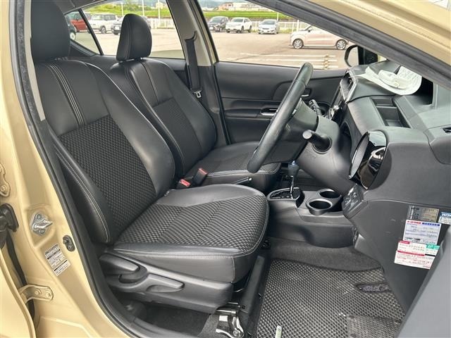 Toyota AQUA 2017 8174633-6