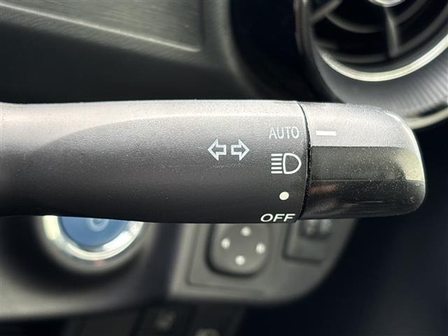 Toyota AQUA 2018 8174634-7