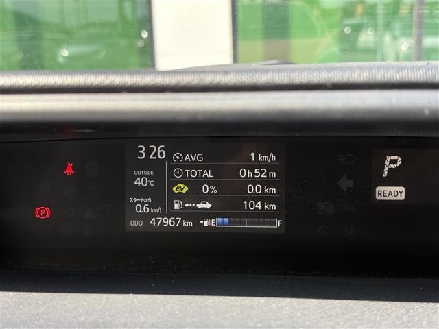 Toyota AQUA 2017 8174635-21