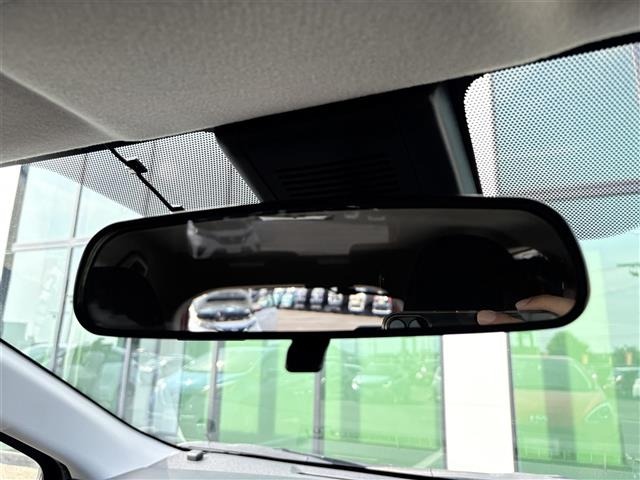 Toyota AQUA 2017 8174635-9