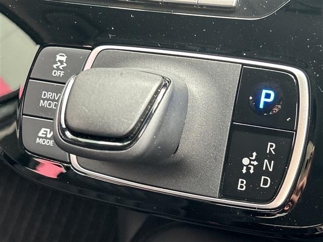 Toyota AQUA 2023 8174636-21