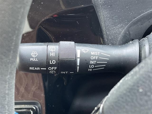 Toyota AQUA 2019 8174637-8