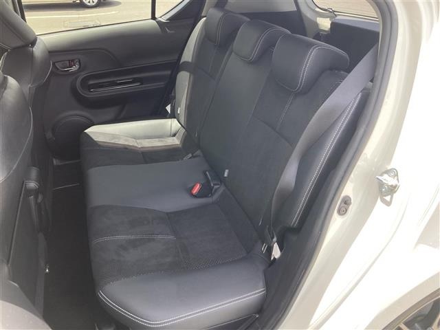 Toyota AQUA 2014 8174638-24