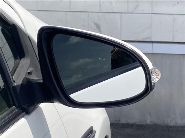 Toyota AQUA 2014 8174638-25