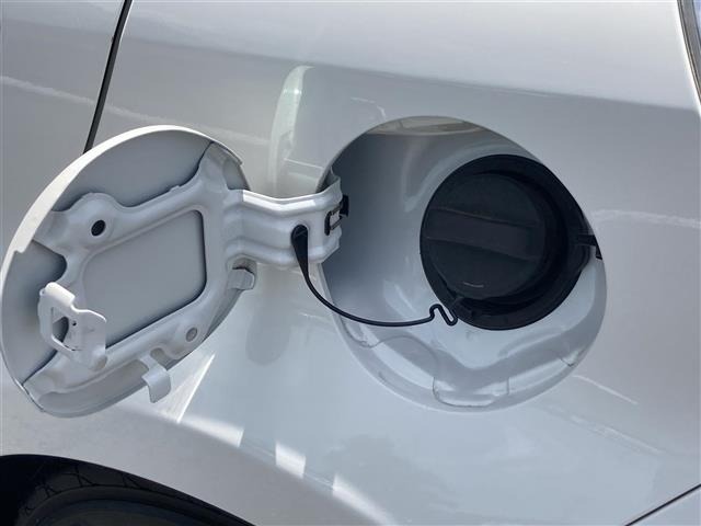 Toyota AQUA 2014 8174638-27