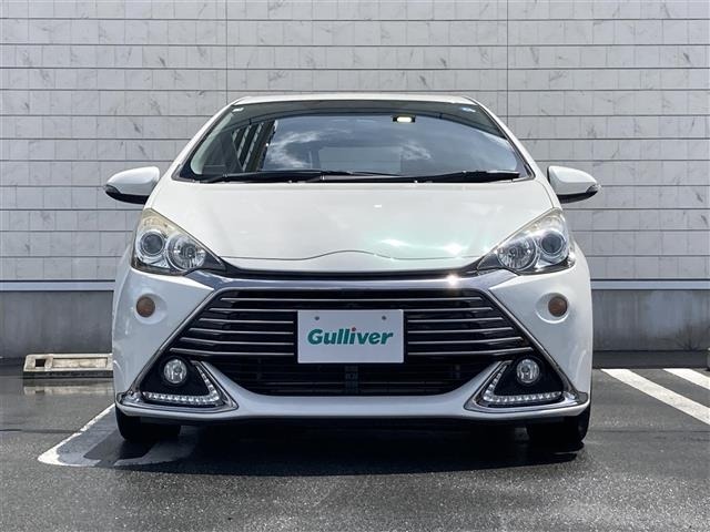 Toyota AQUA 2014 8174638-41