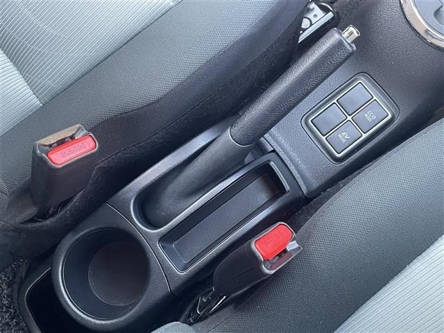 Toyota AQUA 2013 8174639-12