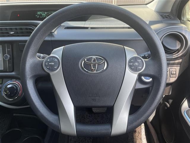 Toyota AQUA 2013 8174639-22