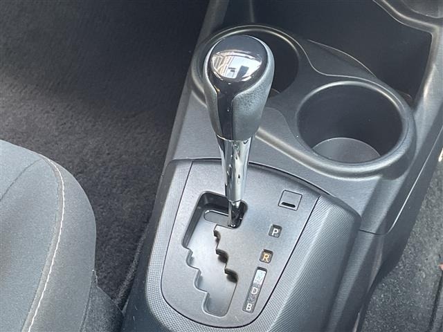 Toyota AQUA 2021 8174644-10