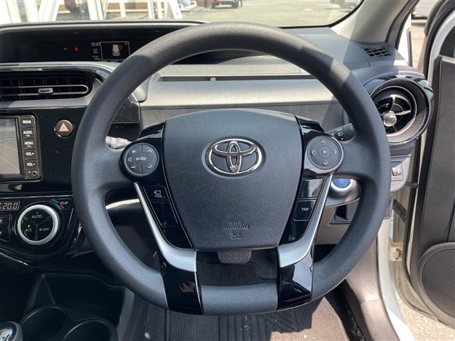 Toyota AQUA 2021 8174644-5