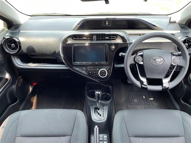 Toyota AQUA 2018 8174646-15