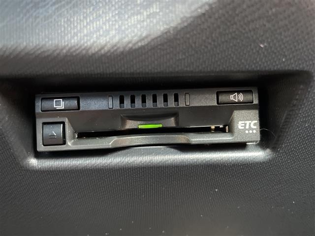 Toyota AQUA 2018 8174646-4