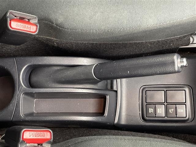 Toyota AQUA 2016 8174647-9