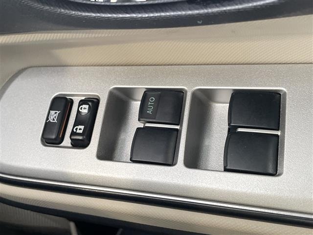Toyota AQUA 2013 8174649-10