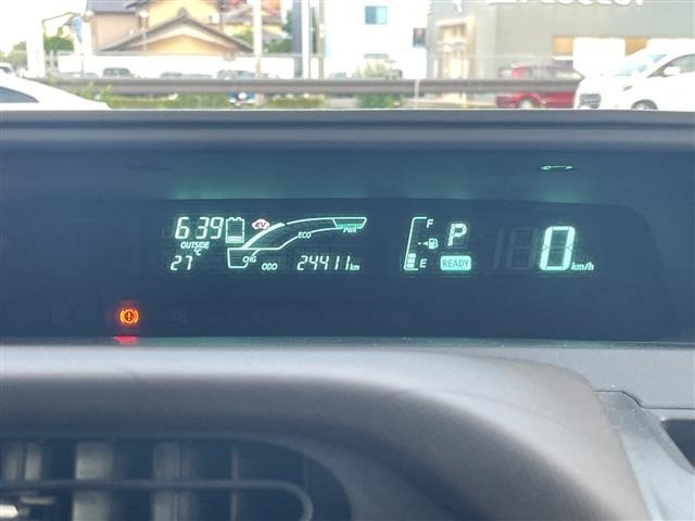 Toyota AQUA 2013 8174649-16